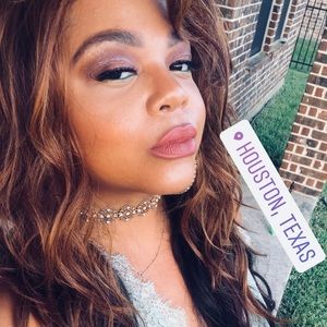 Meet your Posher, Frances